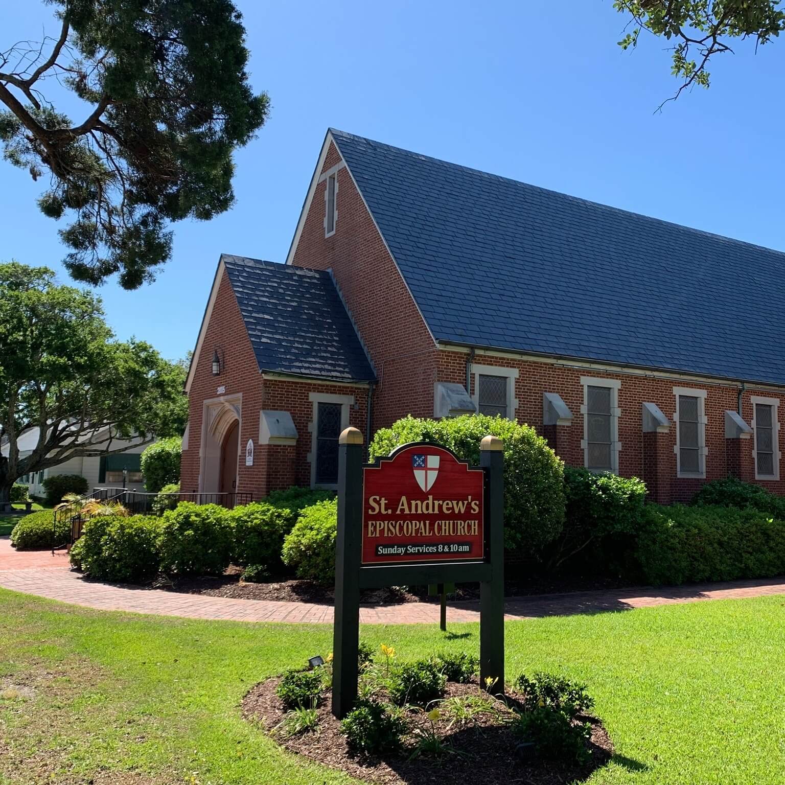 St-Andrews-Morehead-Full-Exterior